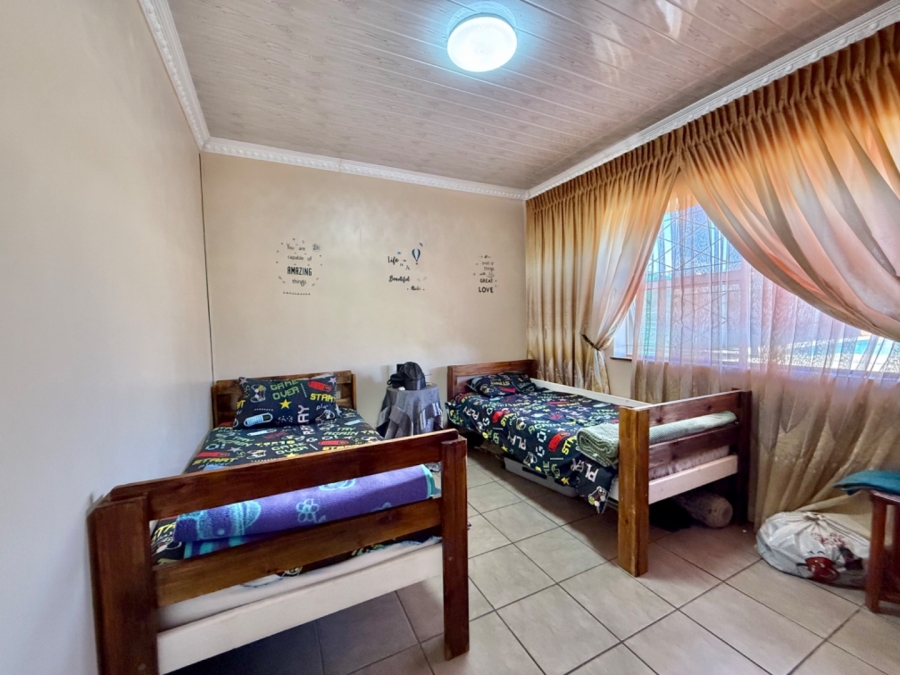 3 Bedroom Property for Sale in Campher Park Eastern Cape
